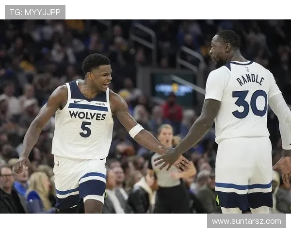 森林狼力克雷霆迎来四连胜 爱德华兹与唐斯联手爆发助力胜利