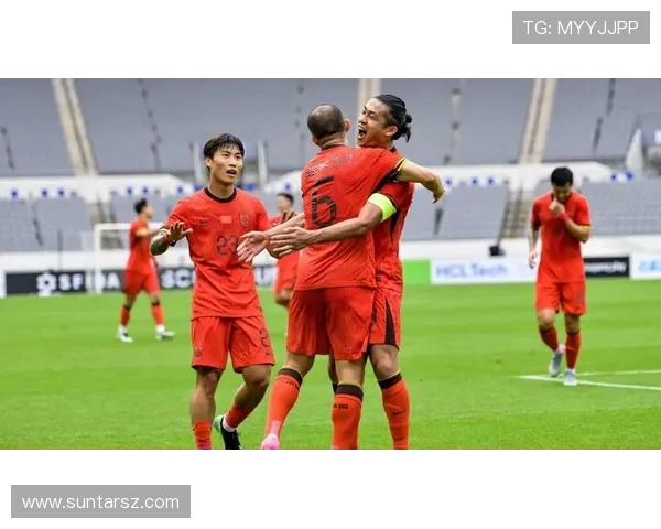 中国男足迎战韩国东亚杯决赛全力争胜展现实力与斗志