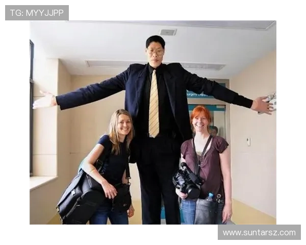 姚明与巨人卡里身高对比谁更高一目了然的揭秘与分析